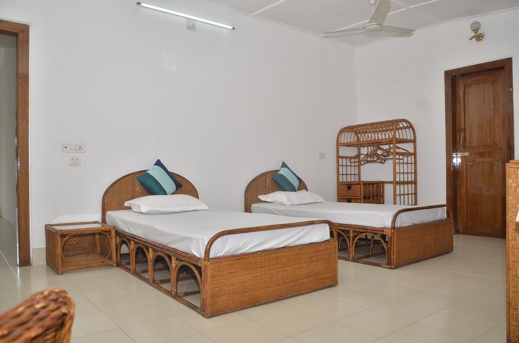 The Oasis Guest House Dimāpur Habitación foto